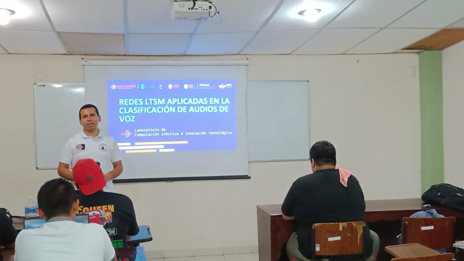 Escuchando el futuro: Redes LSTM en la clasificación de audios